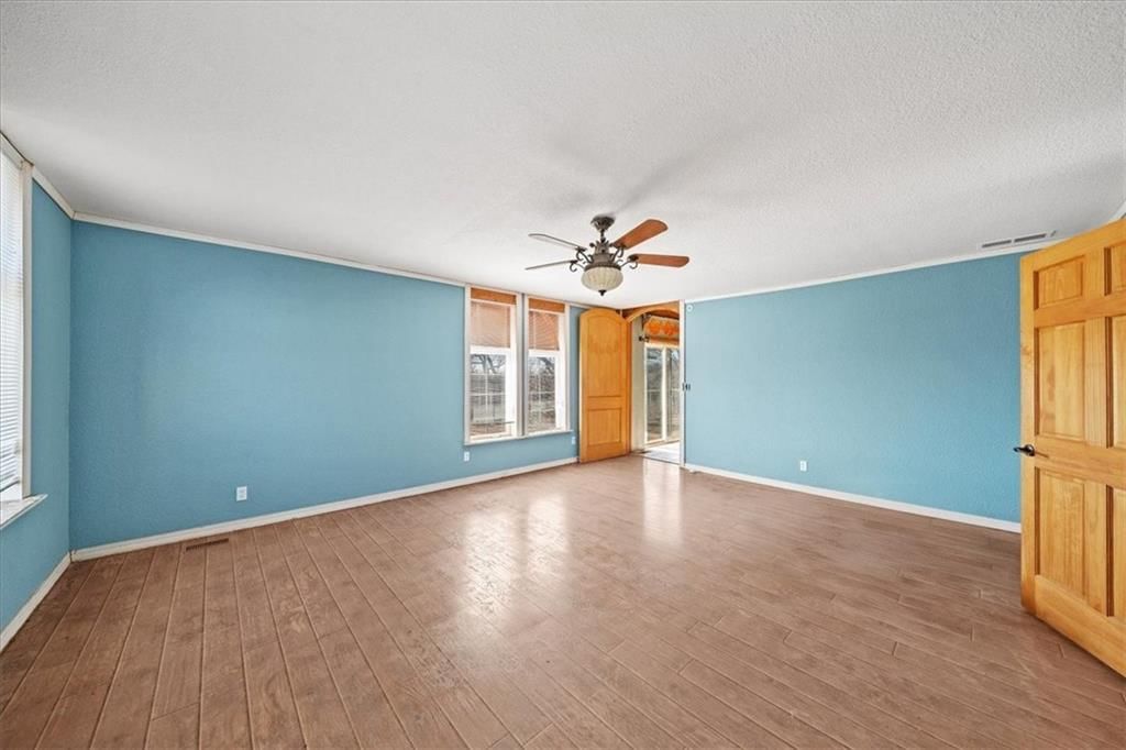 22599 Fall Leaf Drive — photo 12