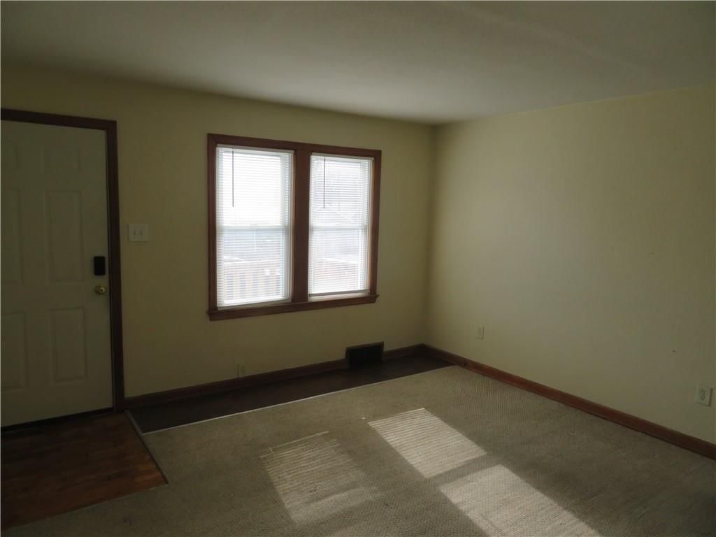 4 E Virginia Street — photo 3