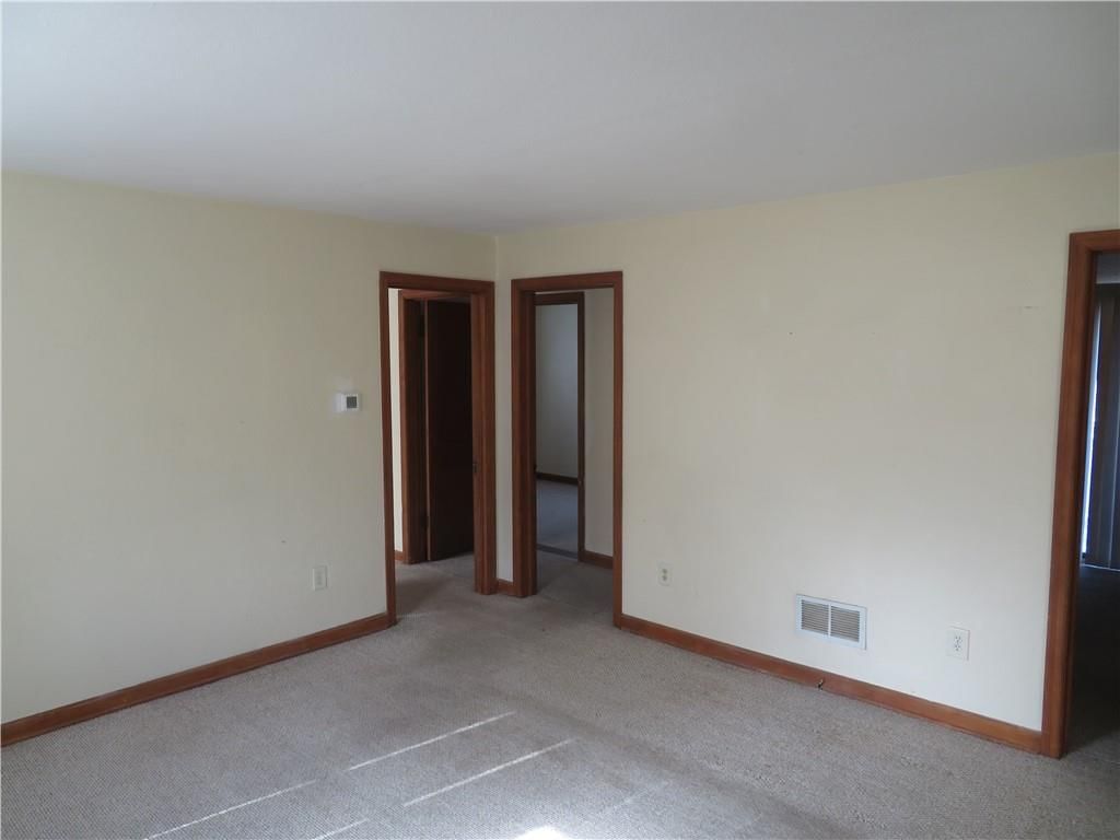 4 E Virginia Street — photo 4