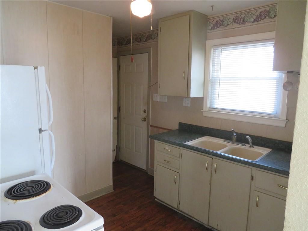 4 E Virginia Street — photo 9