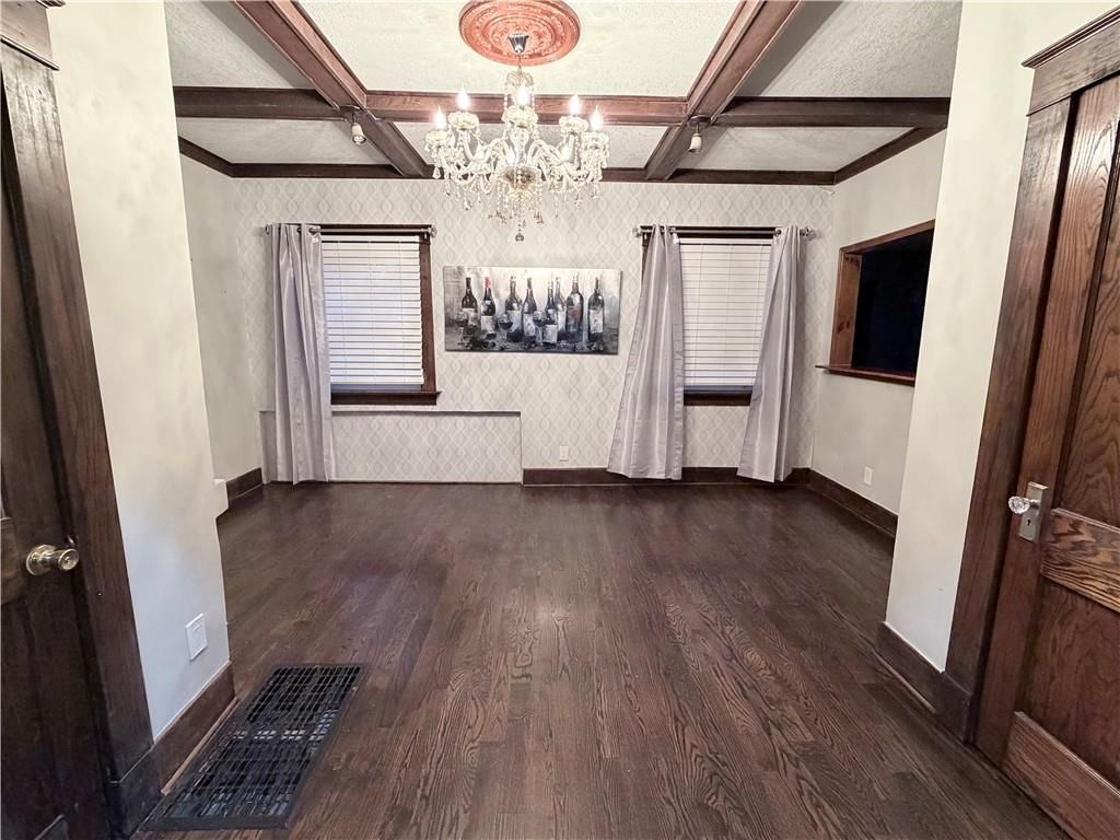 2941 Victor Street — photo 6