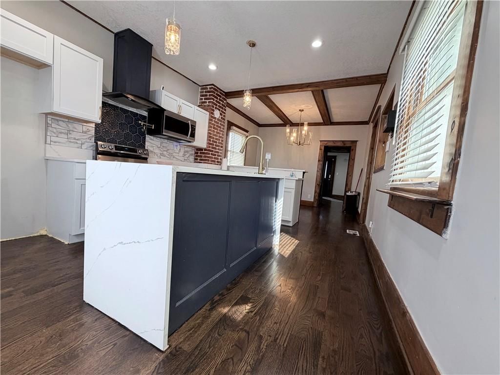 2941 Victor Street — photo 8
