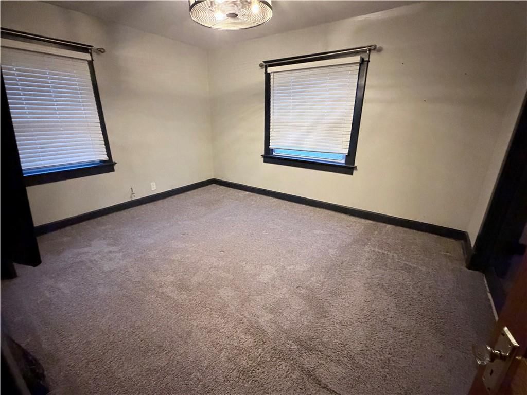 2941 Victor Street — photo 15