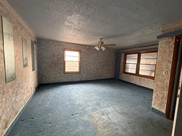 1238 N Derby Avenue — photo 4