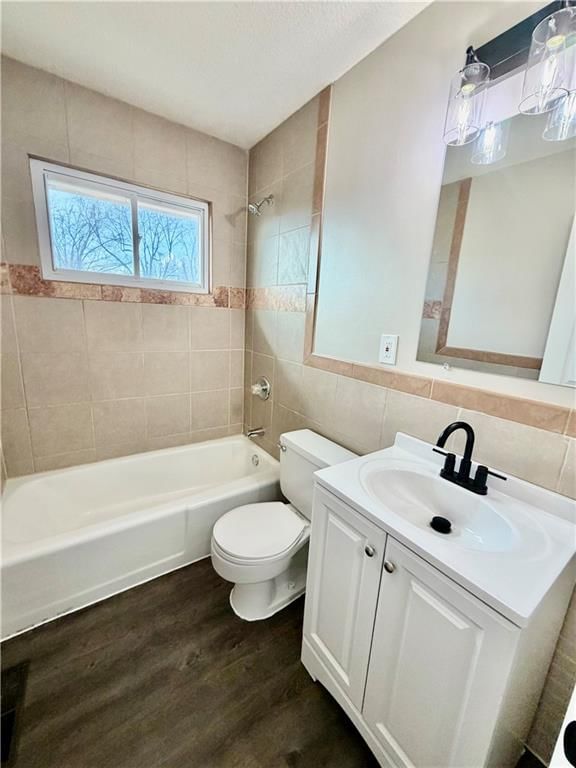11718 Freemont Avenue — photo 11
