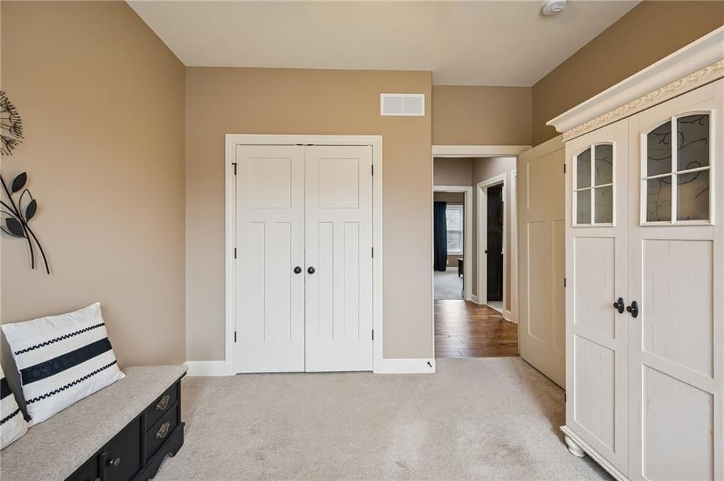 1402 NW Burr Oak Lane — photo 15
