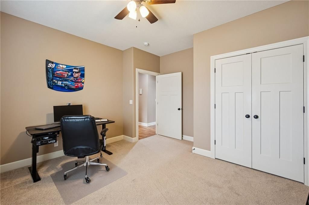 1402 NW Burr Oak Lane — photo 17