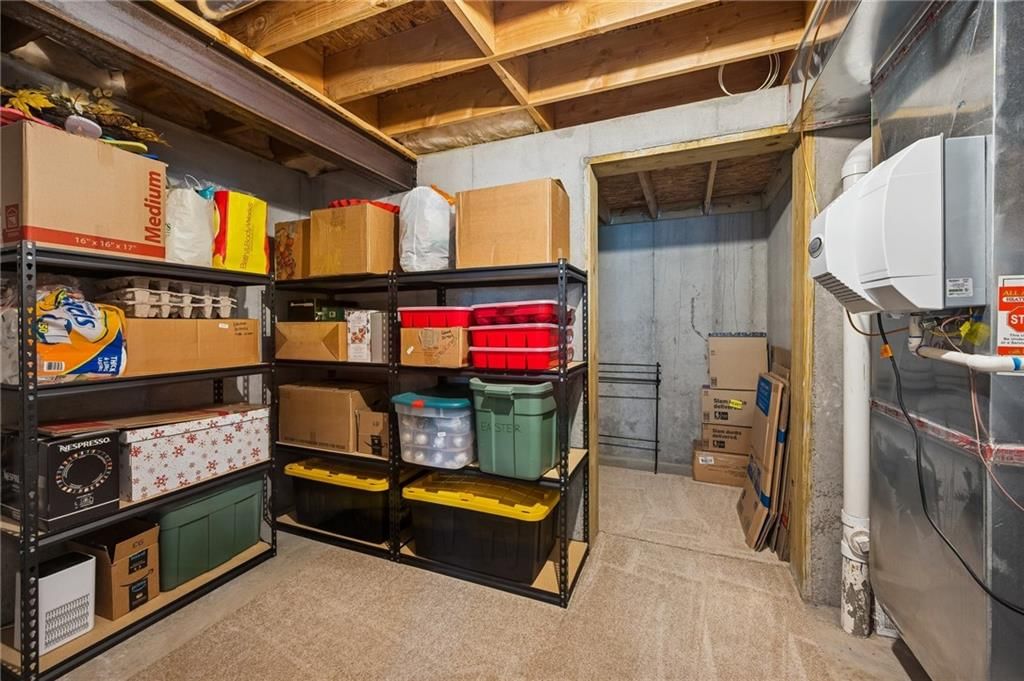 1402 NW Burr Oak Lane — photo 32