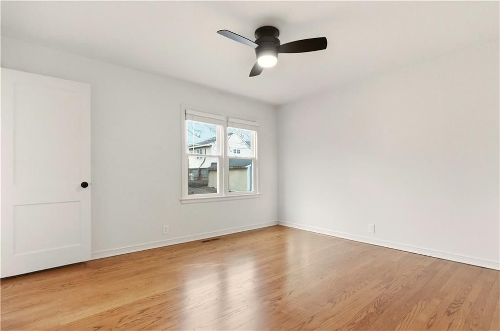 4720 Windsor Street — photo 15