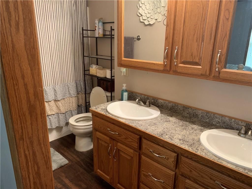 517 Brooklyn Court — photo 11