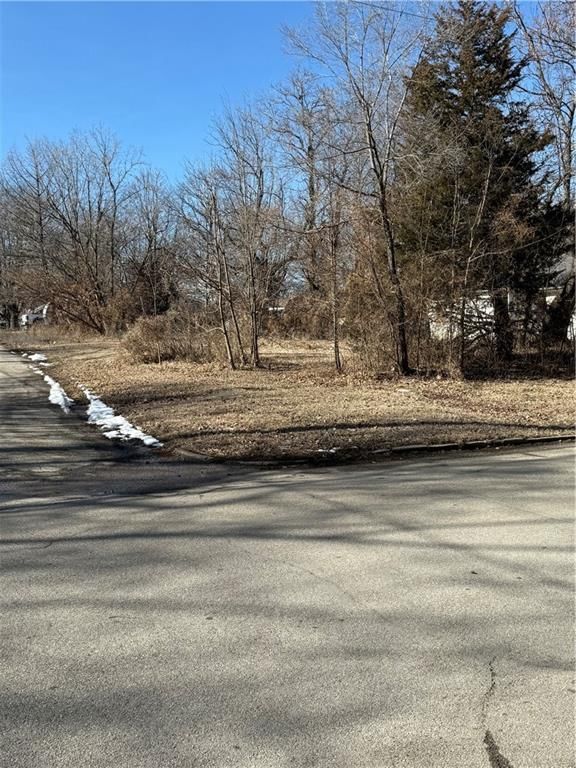 624 S Broadway Street — photo 2