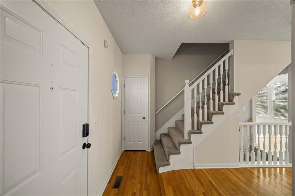 12627 Slater Lane — photo 4