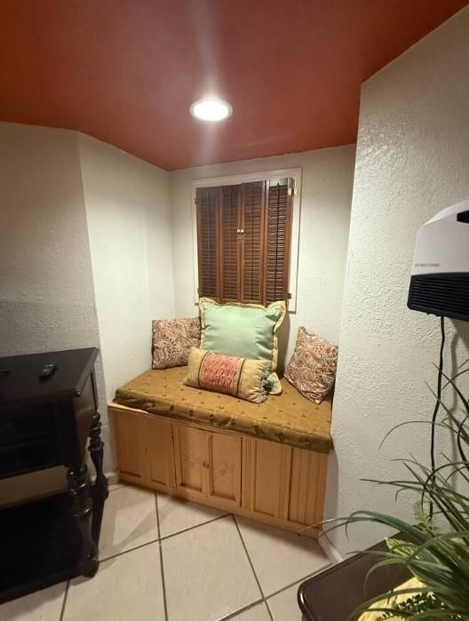 929 SW Huntoon Street — photo 4