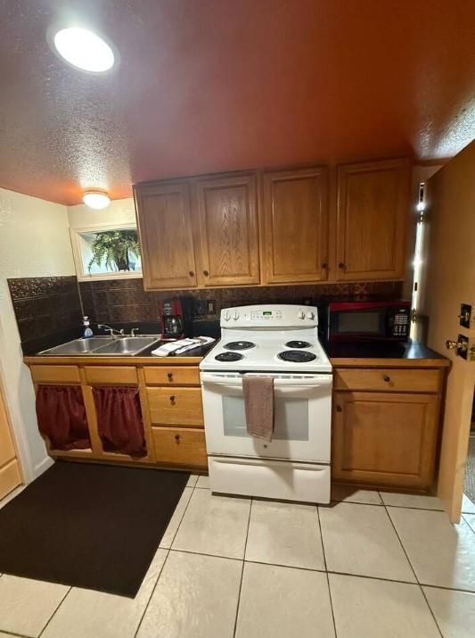 929 SW Huntoon Street — photo 10