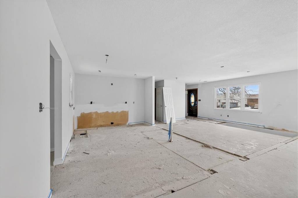 1220 N Leeview Circle — photo 11