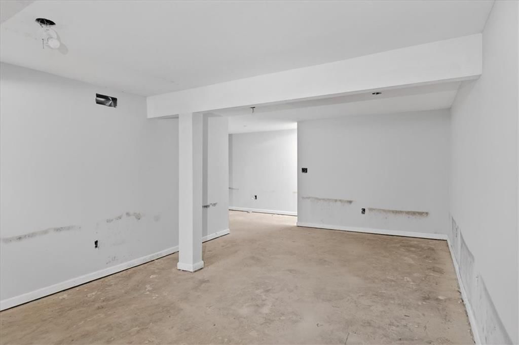 1220 N Leeview Circle — photo 22