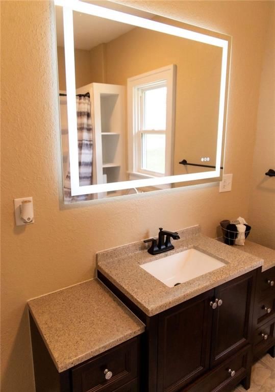 1714 Blackwell Street — photo 6