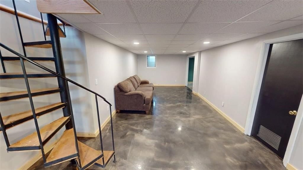 15683 Gilman Road — photo 37