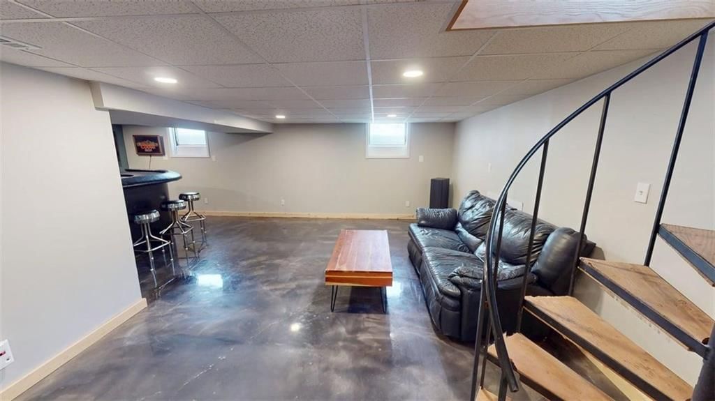 15683 Gilman Road — photo 41