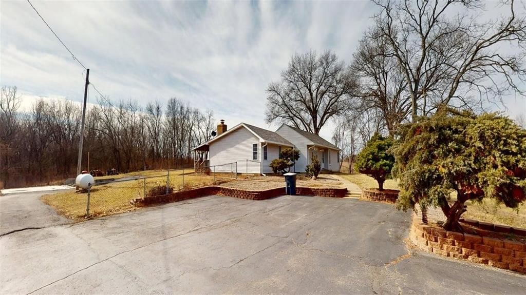 15683 Gilman Road — photo 60