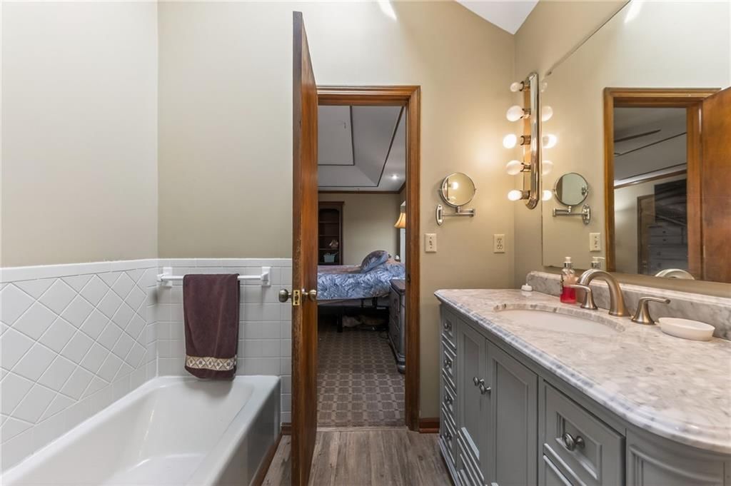 525 SE Vista Drive — photo 20