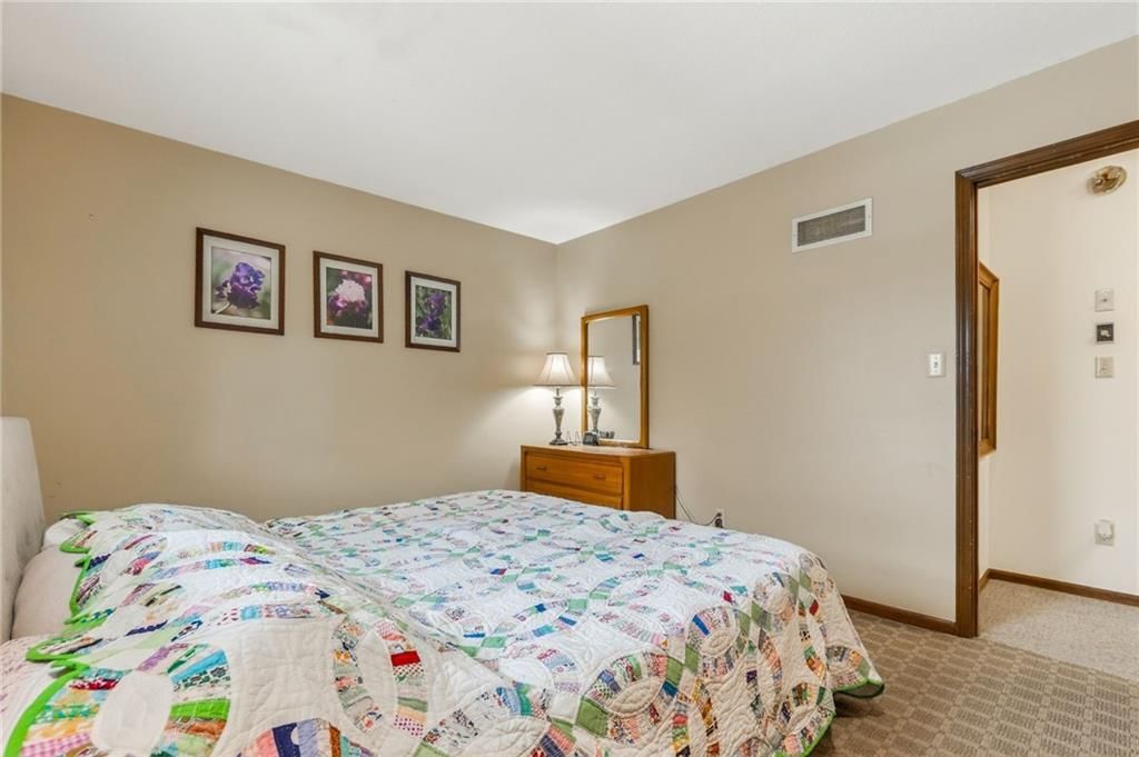 525 SE Vista Drive — photo 22
