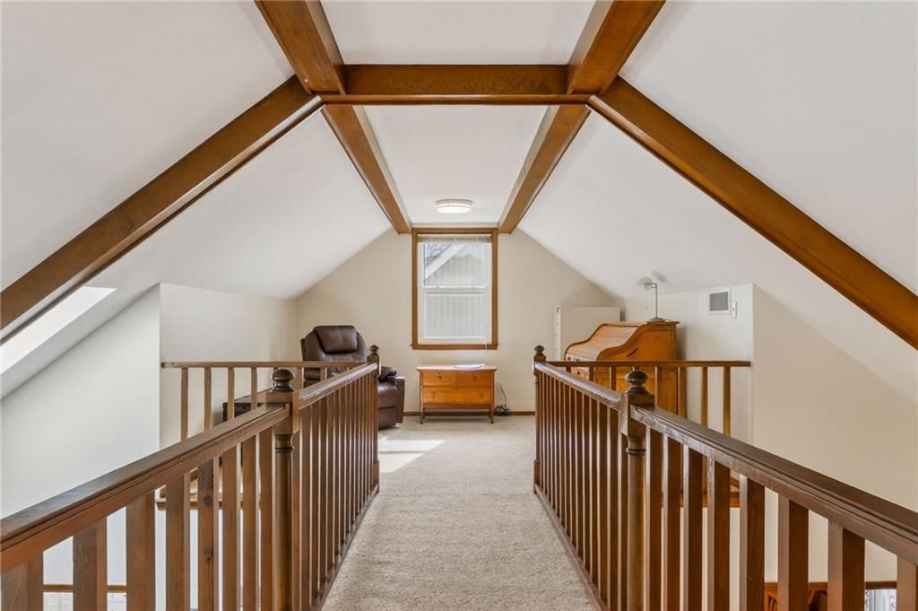 525 SE Vista Drive — photo 27