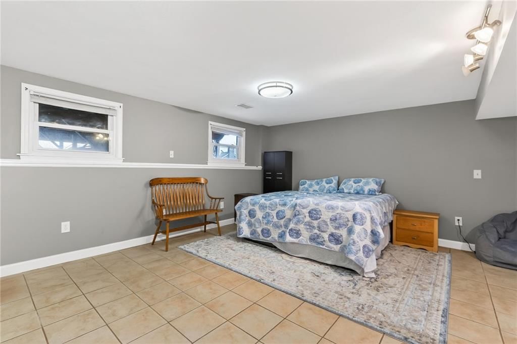 525 SE Vista Drive — photo 31