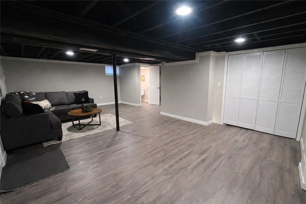 3807 S Fuller Avenue — photo 24