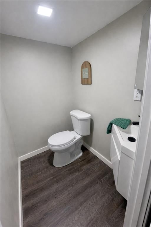 3807 S Fuller Avenue — photo 28