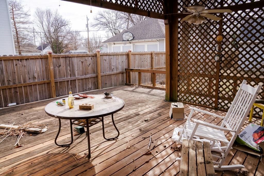 1630 Morgan Avenue — photo 29