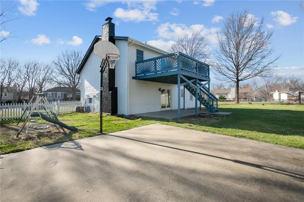 15207 S NAVAHO Drive — photo 30