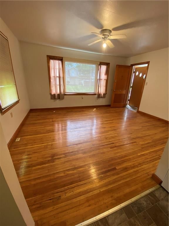 415 W Jenkins Street — photo 14