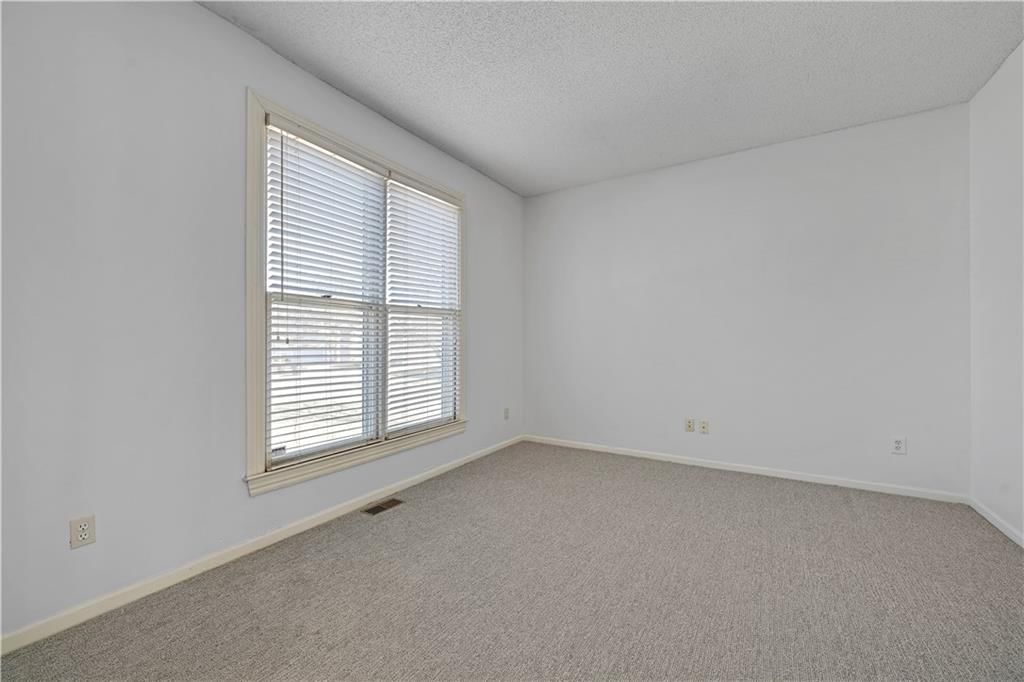 11903 Noland Street — photo 6