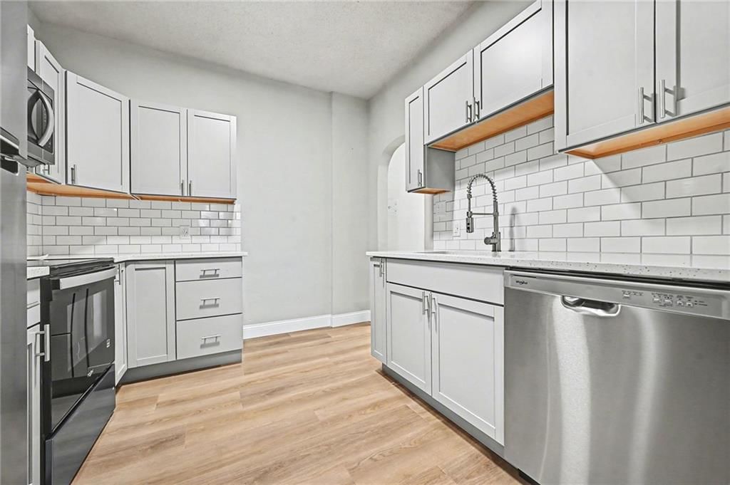 401 S Noyes Boulevard — photo 7