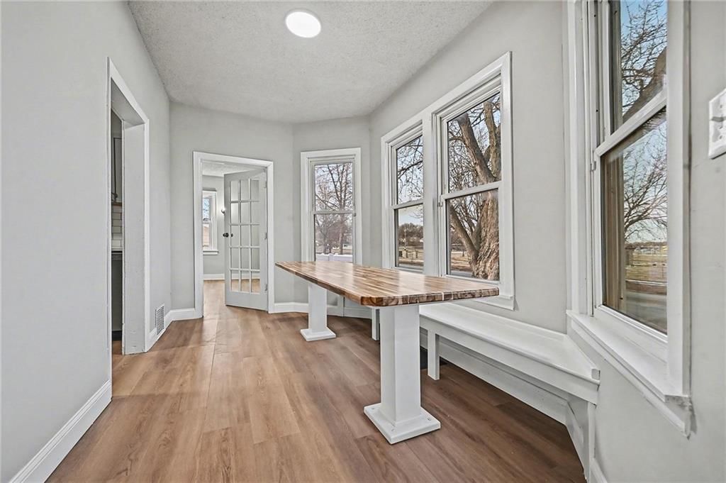 401 S Noyes Boulevard — photo 10