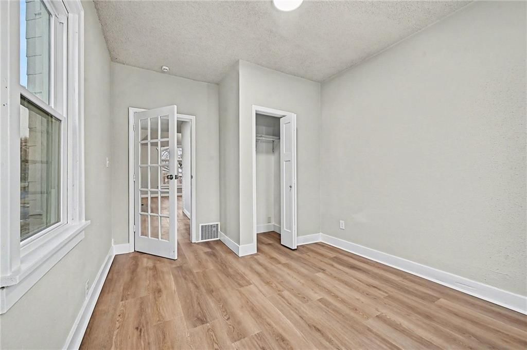 401 S Noyes Boulevard — photo 11