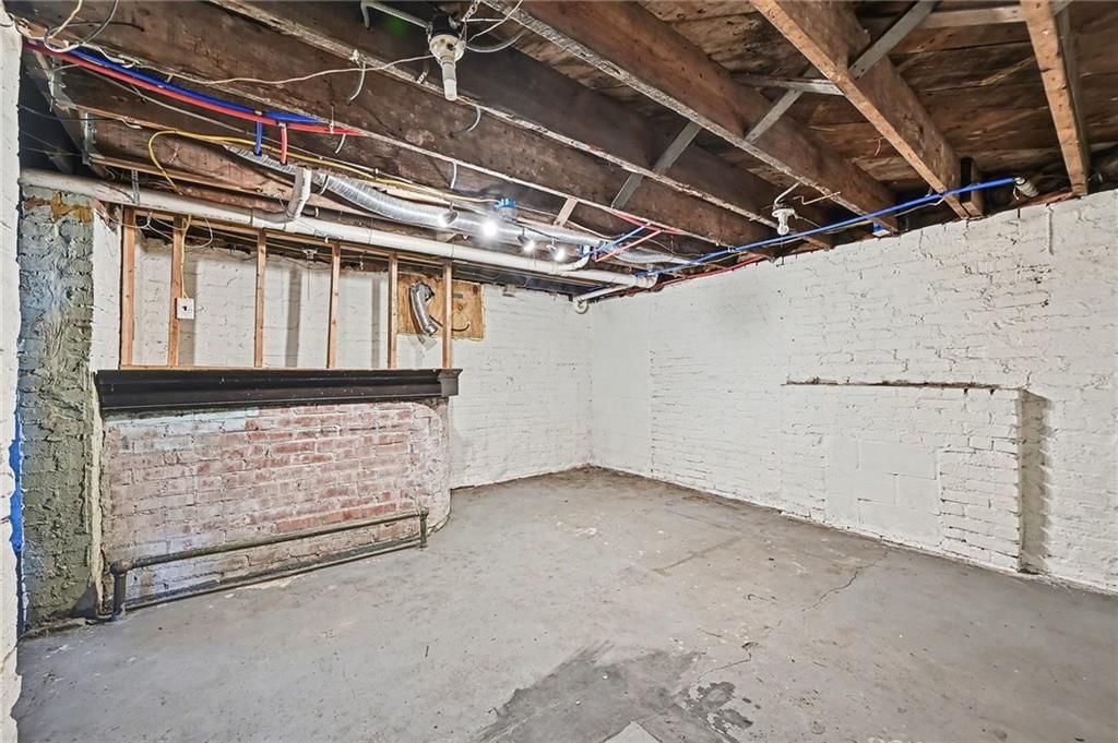 401 S Noyes Boulevard — photo 19