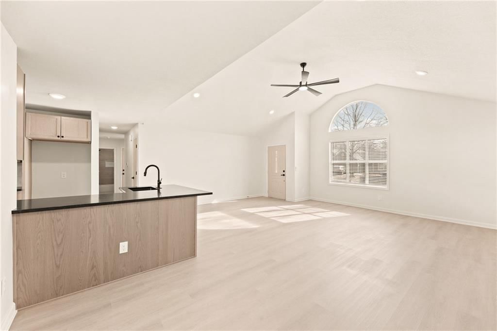 1820 Hampton Street — photo 6