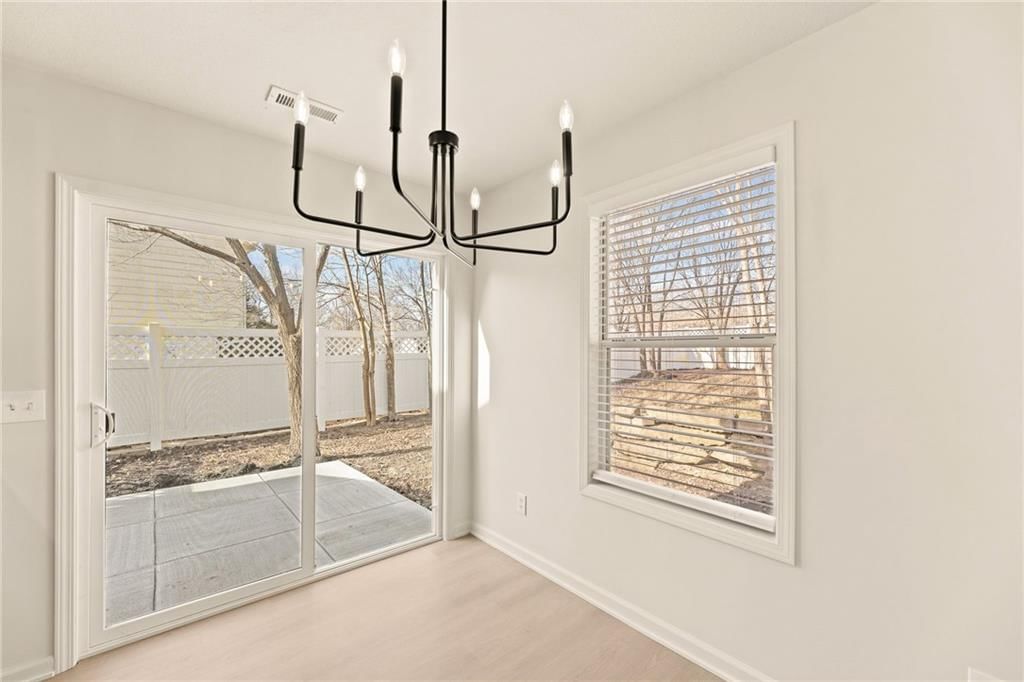 1820 Hampton Street — photo 12
