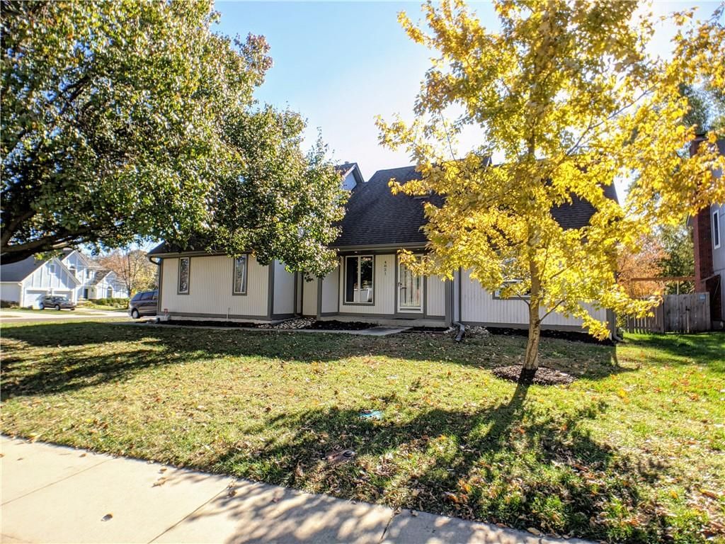 4821 W 122 Terrace — photo 3