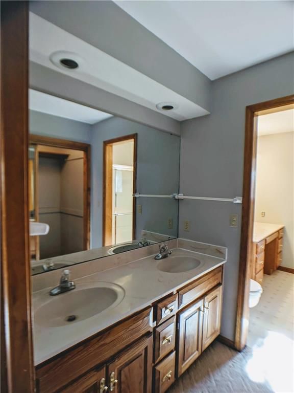 4821 W 122 Terrace — photo 14