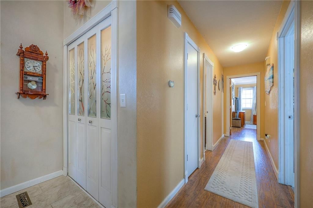 25401 Lone Pine Drive — photo 11