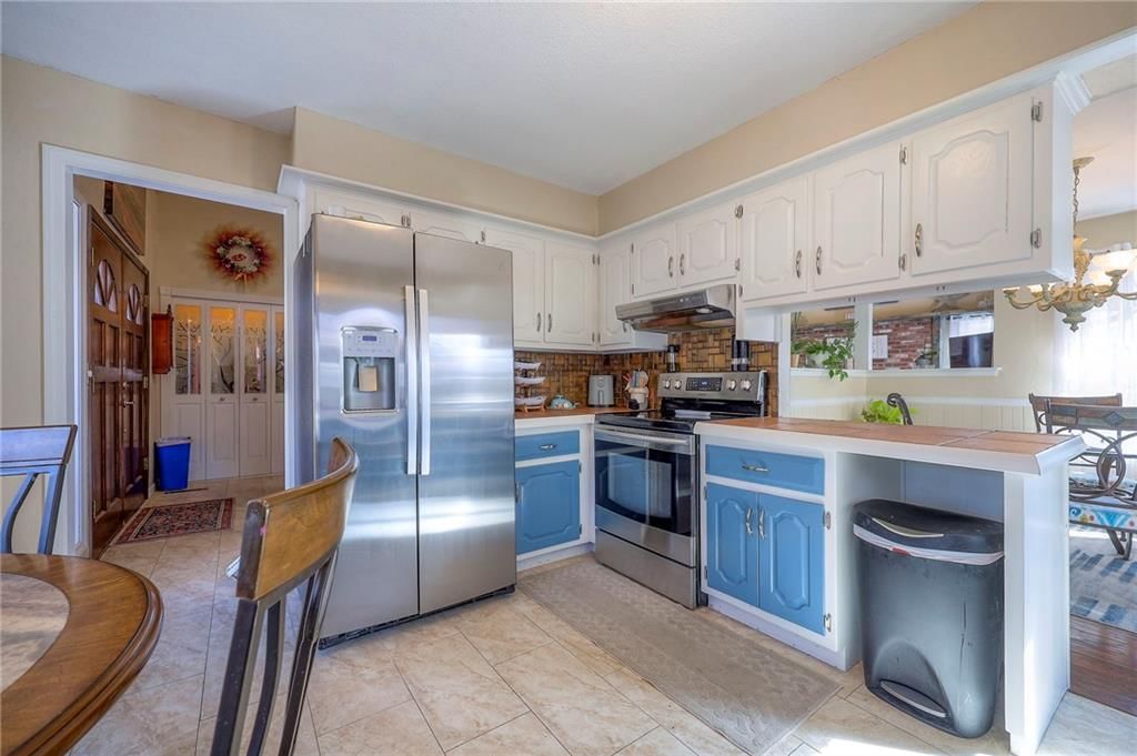 25401 Lone Pine Drive — photo 16