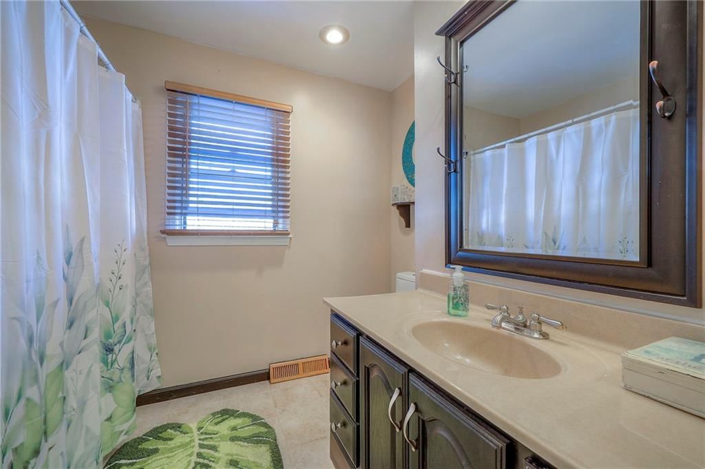 25401 Lone Pine Drive — photo 24