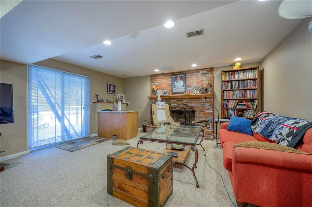 25401 Lone Pine Drive — photo 26