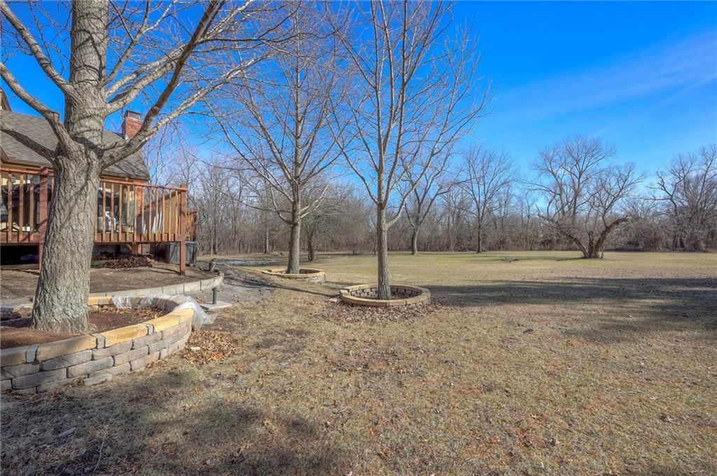 25401 Lone Pine Drive — photo 29