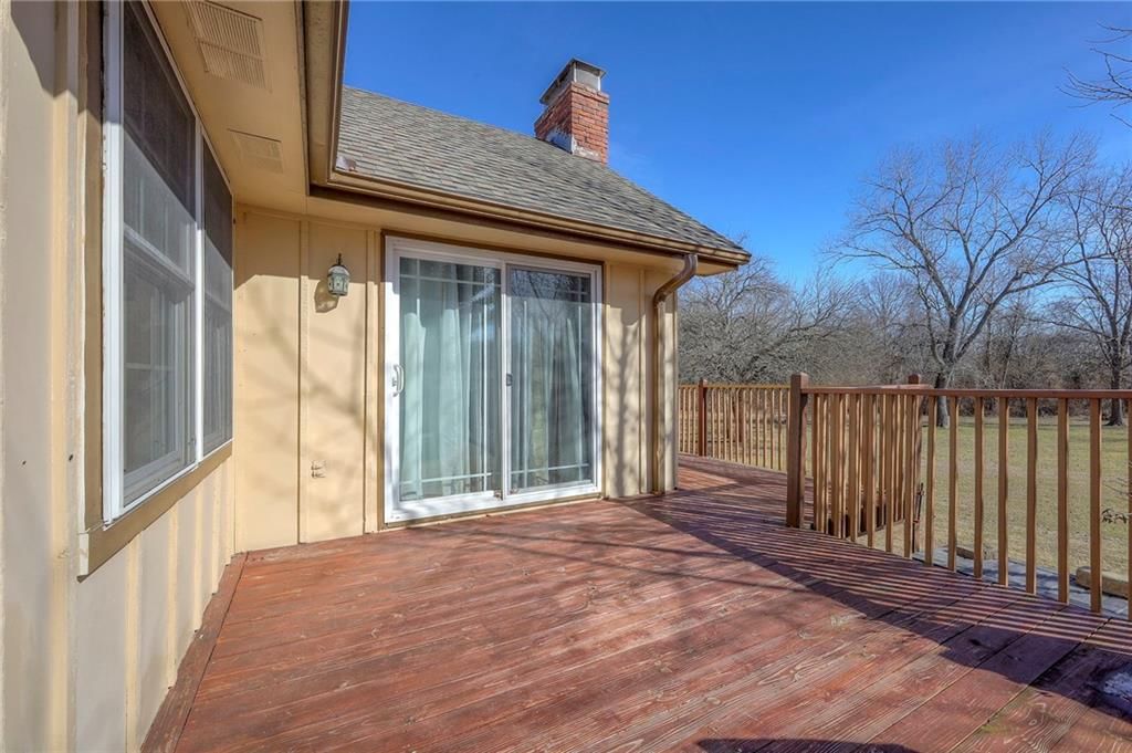 25401 Lone Pine Drive — photo 30