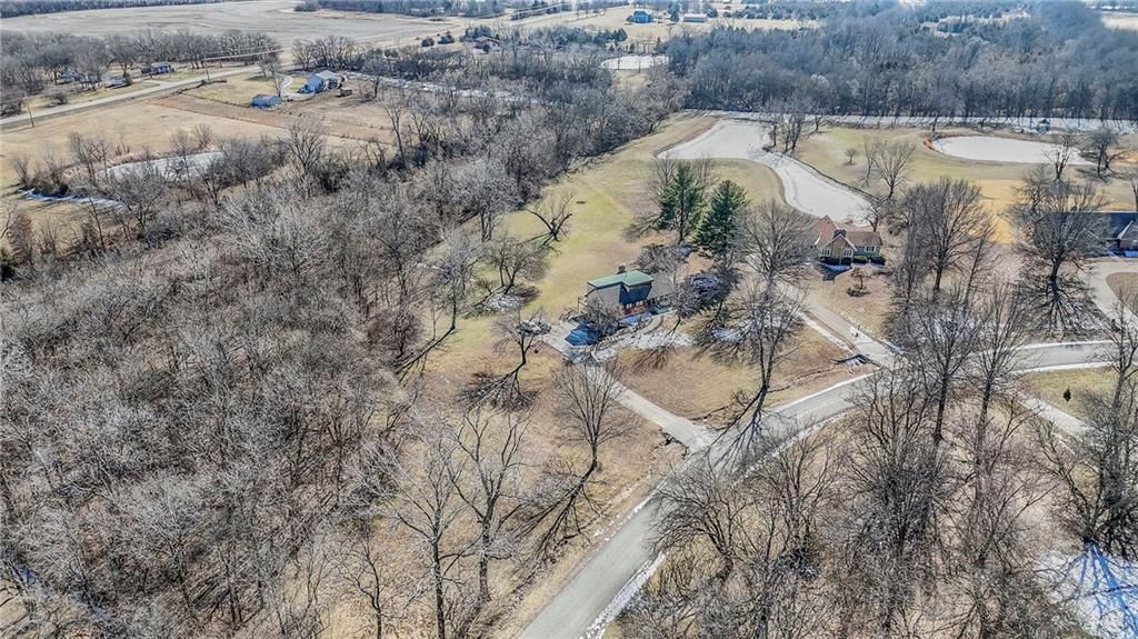 25401 Lone Pine Drive — photo 34