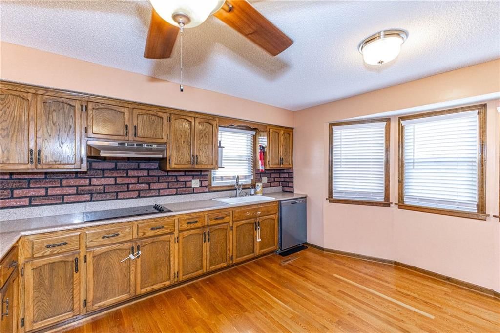 23650 W 56th Street — photo 12